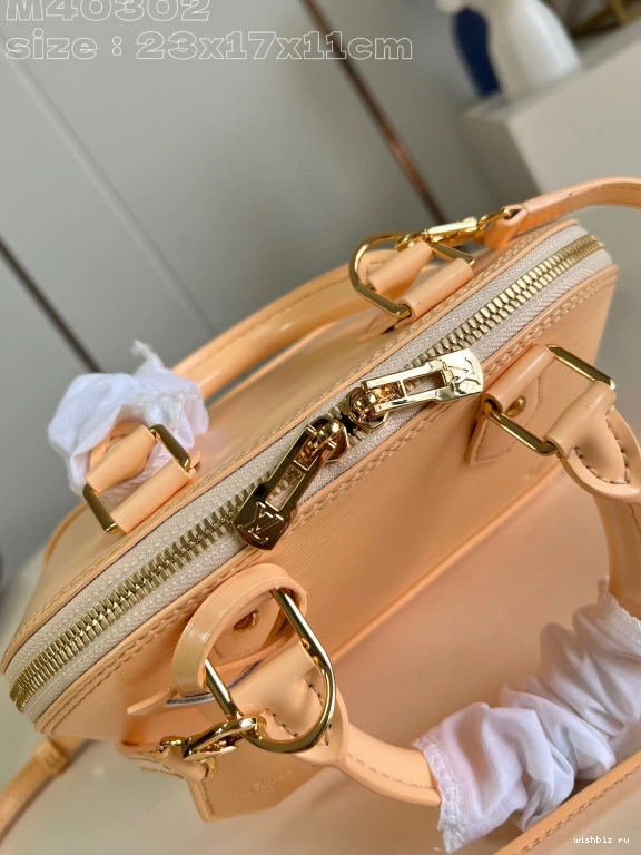 WIS ALMA LOUIS VUITTON BB-23.5*17.5*11.5cm 0910